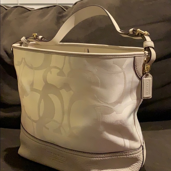 💯 Authentic Coach Handbag - Picture 3 of 9